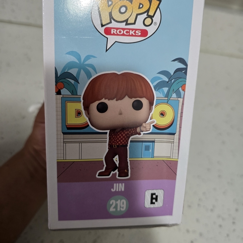 Funko Pop! Rocks Jin Figure - Picture 6 of 7